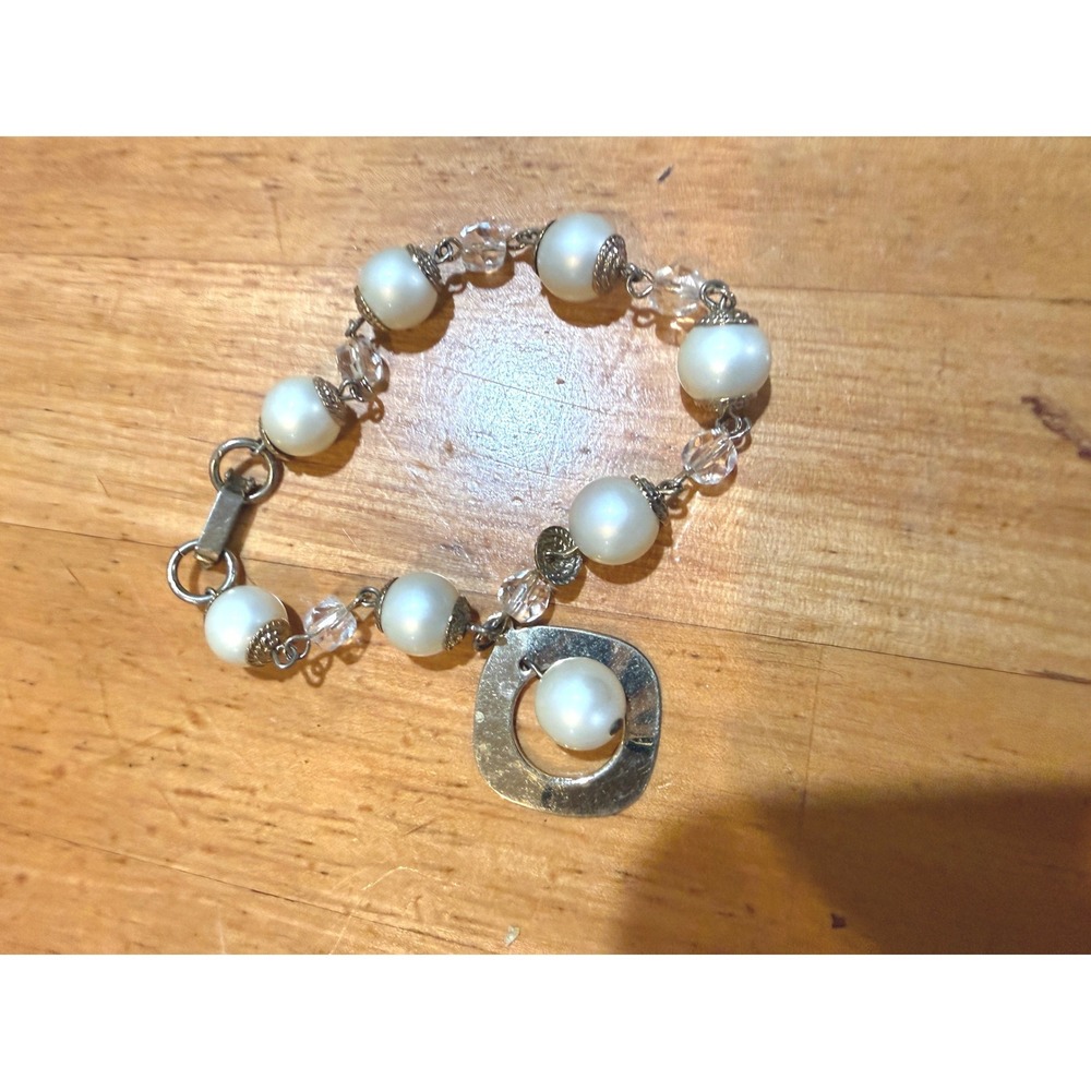 Vintage Faux Pearl Crystal Bead Bracelet Gold Tone Square Charm Mid Century 7.5"